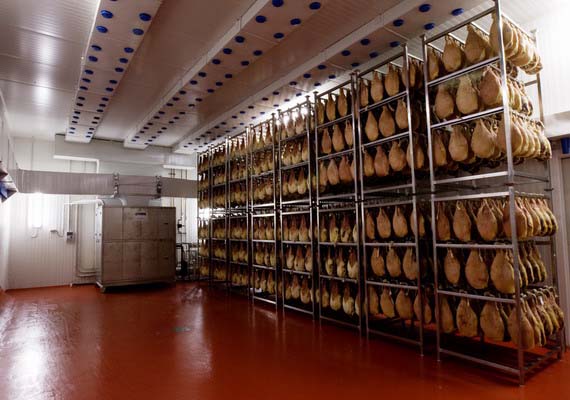 La importancia de la temperatura y humedad es la clave para el secado del jamón.